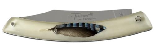 Le Thiers® par P. Cognet-résine avec inclusion de plume de geai